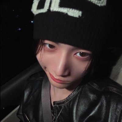 allisoob_'s profile picture. slowly but surely #단짝즈 #산학회 ☆