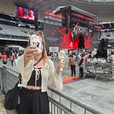 Jongho, Winnie squad's manager 🍯| 𝘼𝙏𝙀𝙀𝙕 ⚘ XIKERS 🤍
| ❯❯❯❯ ❤️🩹 |
she/her