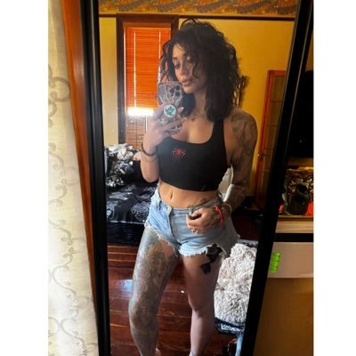 SantaKabani's profile picture. 