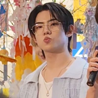 06 超雑食ペン 韓国語専攻 紫外線アレルギー🥲︎
infp↔isfp
https://t.co/MmuRbzzuod
https://t.co/dnyWVAlsuU