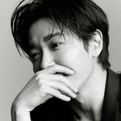 _jjumm_'s profile picture. #김재욱