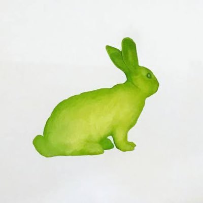 ju1esc0urtenay's profile picture. she/her