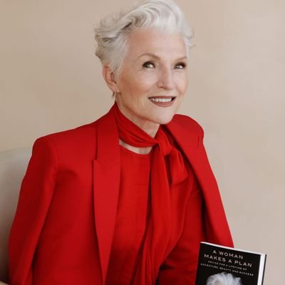 Bestselling International Author of A Woman
Makes
A Plan Doctor of Dietetics
Supermodel
#ItsGreatToBe76 Manager:
anna@mayemusk.com
