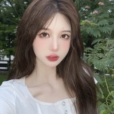 wElwuOU01e30QUR's profile picture. 