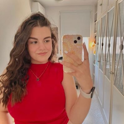 aleejandra170's profile picture. 🪽