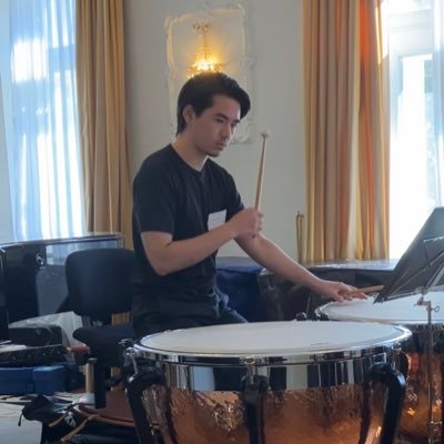 BBurksBB's profile picture. 東邦音楽大学大学院一年 打楽器  前のアカウント乗っ取られてしまったので新しく作りました！ @BurksBladeをフォローしてくれていた人はフォロー外してください！！ （通報もお願い致します🙇）