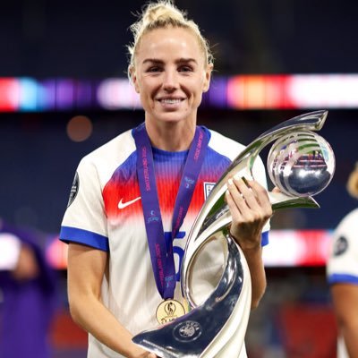 ┏━━┉ ❪⚽️❫ 𝐀𝐋𝐄𝐗 𝑮𝑹𝑬𝑬𝑵𝑾𝑶𝑶𝑫 ⨾ ❮ 𝐋𝐈𝐎𝐍𝐄𝐒𝐒𝐄𝐒 ↺ 𝙈𝘼𝙉. 𝘾𝙄𝙏𝙔 ❯ ╱╱ 🏴 ⨾ ❛ ❜ (mother ) (Mum of 2 ) Taken by @TheLBronze20
