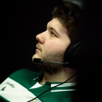 F3M0S-_ (@f3m0s) 's Twitter Profile