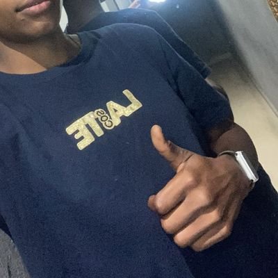 Hoje eu sei quem são os que me fazem bem, os que me fazem mal, e os que não me fazem a menor falta.🕊
.