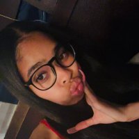 Bri (@beezyb0) 's Twitter Profile