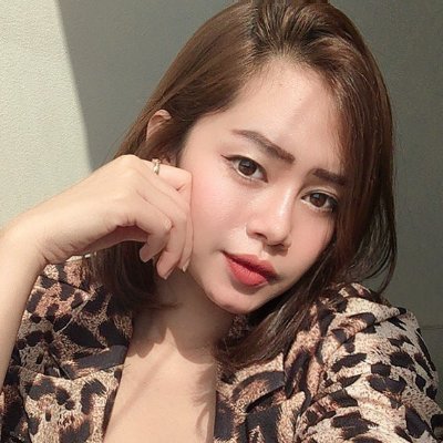 Serial entrepreneur and decision-maker with a passion for beauty, fashion, and food. Owner of multiple ventures skincare line, and clothing design🚫PORN