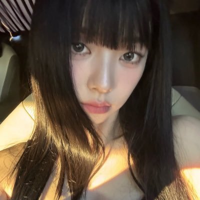 𖥻 kkkarina, 99 % ★ . . 👒 a major meteor rush over her 美しさ﹗spring damsel 可愛い effulgence that illumine herself, 2OOO ぅ ੈ✩‧₊˚ 🎀 @hamasahiada 🩷