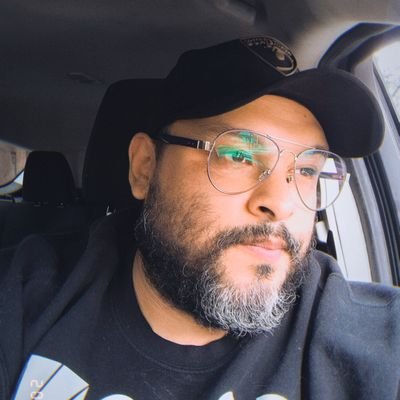 I’m not smart. I just wear glasses. Deísta, Geek, Comic, Gamer and Anime Lover