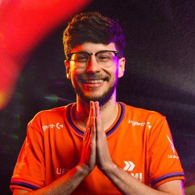 League of Legends Pro Player pela KaBuM! IDL, 2x campeão do CBLOL email: grevtharlol@gmail.com / https://t.co/xoPhRQmFiS . @Vambrae ♥️