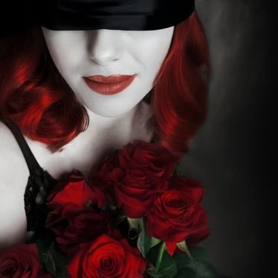 Das Leben verändert Dich und bringt manchmal ganz neue Seiten zum Vorschein 🖤 Sei der Mensch, der Du sein möchtest! Keine ungefragten RT meiner Bilder ⚠️