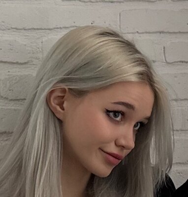 My main @Joyxyzcute, this a burner acc, so dont follow me back there pls