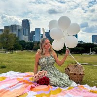 Scarlett Davis (@davis860319) 's Twitter Profile