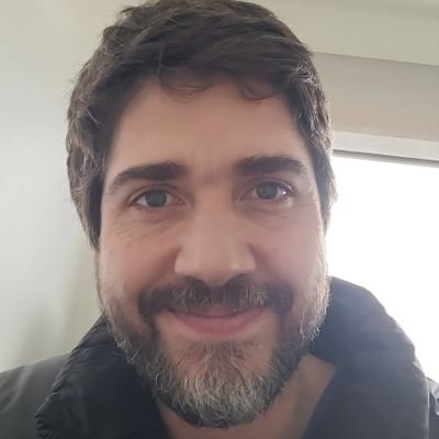 benjabravoe's profile picture. 