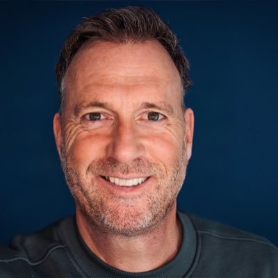 Presentator en programmamaker uit Ben-Leeuwen. Boekingen: Dobbelsteen entertainment Druten.