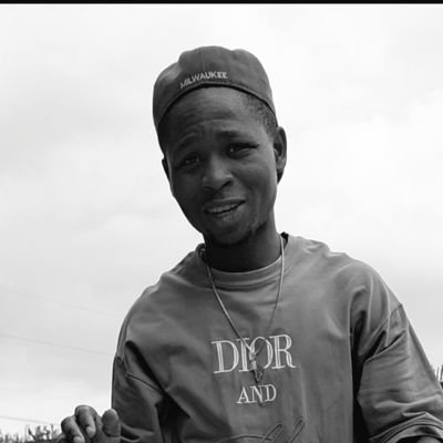 Just Cruise.... And for ur Ads and promotion......
we deal on all kinds of 📚📙 🖋️📔...
Dm 09123303150