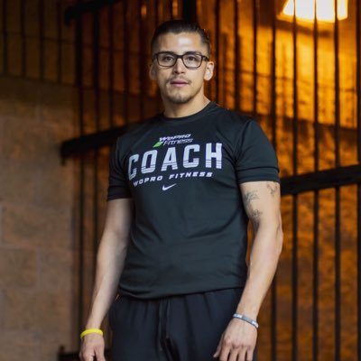 I help Business Professionals build more confidence through health and fitness.