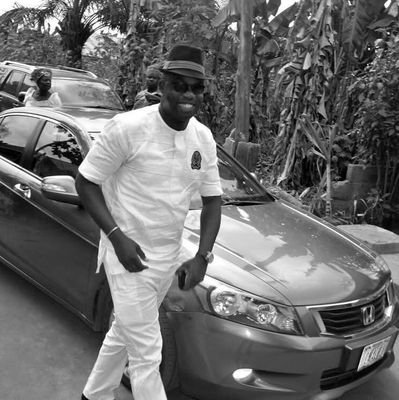Bassist/Dee jay/Voice Therapist/System Designer/Audio Engineer/Martial Art/Snap chat-Dj Oj Lyrics/lnsta: Dj Oj Lyrics