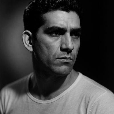 VeilBreakr's profile picture. #براندازم