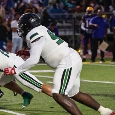 Child of the Most High|| @LouisianaCommu1 ATH || 6'5 275 || JUCO ATH|| 4.86 40yrd dash|| Contact: 337-447-6603|| bzion283@gmail.com|| @ZionBowie_
