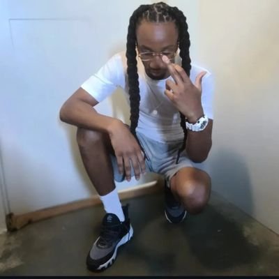 thereal__qball's profile picture. #RelationshipsOvaMoney💯🤞🏻‼️
#FreeDaReel🤫