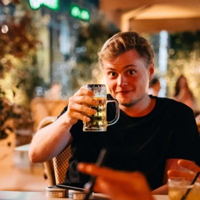 Retired cs pro - now i'm just into esports and gaming perhipials. I own @threeepointzero