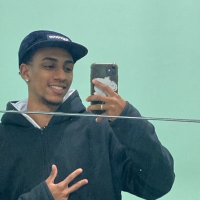 @Gomeszx_