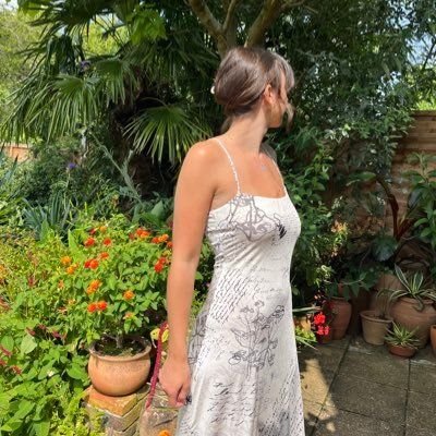 momanyiiiiiiii's profile picture. 