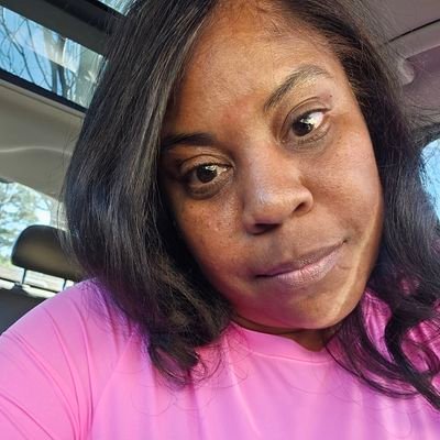 ragan18596's profile picture. 