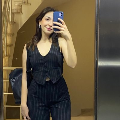 cigdolmaici's profile picture. she came from turkey, she had a thirst for knowledge