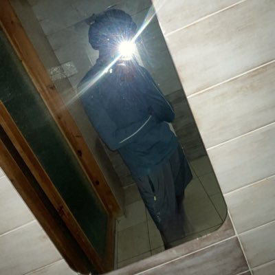 cesarsv2v's profile picture. 