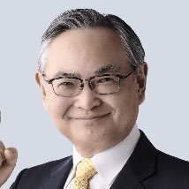 President and COO of Nikon Corporation / (株)ニコン代表取締役社長 / 作家(北村慶) 近著『CFO思考』 / 証券アナリスト / 趣味:フルート・ギター・ゴルフ / 「明るければ即ち剛し」