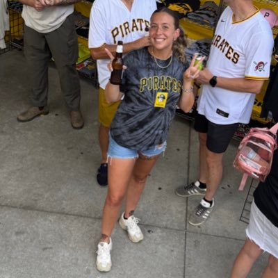 stoob__'s profile picture. 412 → 814 → 757 Mercyhurst & Old Dominion Alum