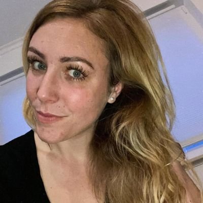 ElenaKonst13681's profile picture. Greek origin and also loves Germany