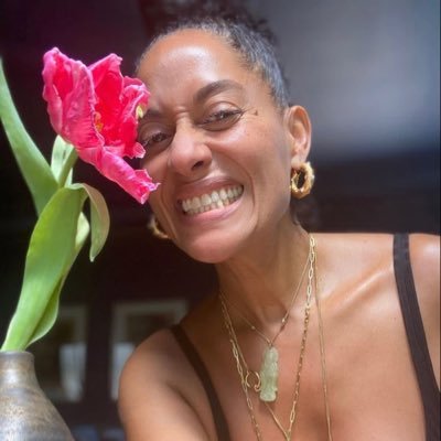 julii_676's profile picture. 