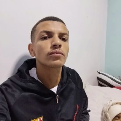 Jesus é o dono do lugar 🙏🏻
Pai do Henri 💙
@VascodaGama 💢
