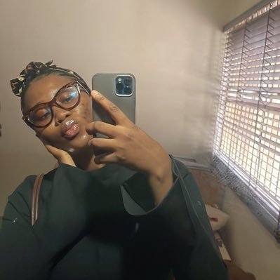 UI/UX designer 👩💻|| ambivert ll HNG i12 finalist ll Ambassador @cowrywise @storyblok || serving in videography @cciglobal #ICFCWJ