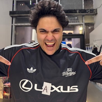 27 🇪🇬 Laxus
👊 @riotgames Partner |
🍰Content creator @ThePeaceCakers
💎 @RazerMENA Partner | @MSIMiddleEast Partner
📌business 📩: Laxus.khaled@gmail.com