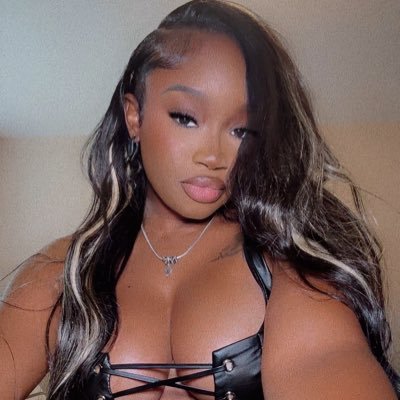kayluhsalice's profile picture. mommy of Kacey 🧸 | famu & vsu alumna | FNP👩🏽‍⚕️| DNP-S 10/11 | from fl w/ luv💋