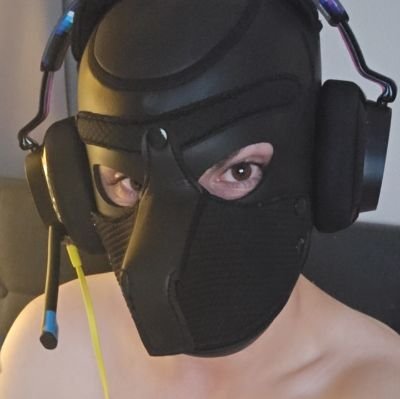 Panda10699's profile picture. Just your average dog 🏳️‍🌈 All are welcome. 🔞 No minors 🔞