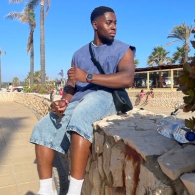 Igbokwenu • Designer & Film enthusiast • ✝️ • https://t.co/MdboR79hap