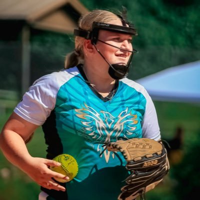 2027 🥎 Pitcher, 1st, 2nd. Team player, strong work ethic, sportsmanship, and commitment. Looking to have fun along the way!