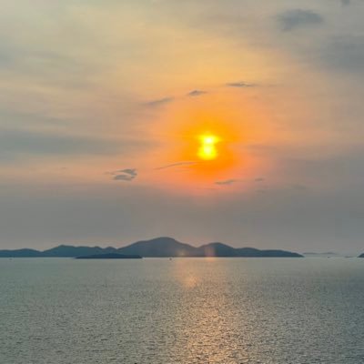 tenpo3258's profile picture. パタヤで投資の仕事していますプライベート付きコンドミニアムでアバーンリゾート🏝️ライフ🏝️