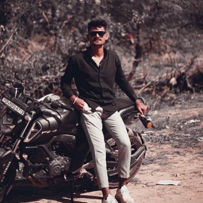 Tirthraj5000's profile picture. 