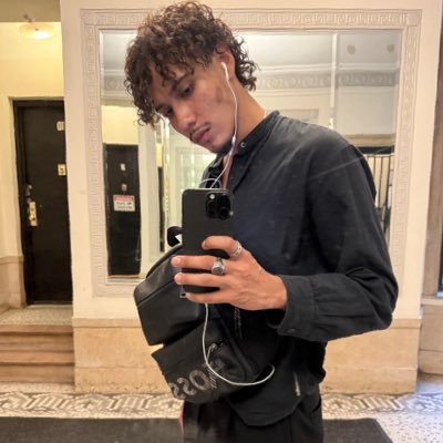 sipzier6's profile picture. @maskzd @exaultify twitch: sipziee tiktok:sipziee