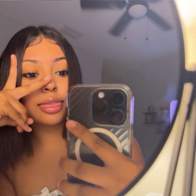 rena0311rk's profile picture. I own you from now on!!! 🦍 no crypto!!!